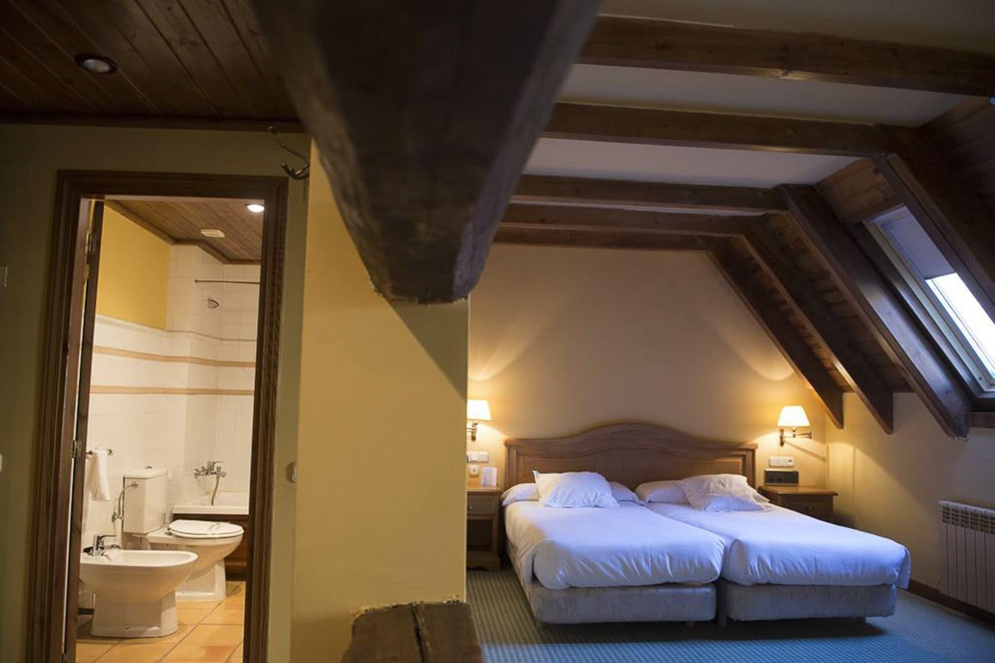 Hotel Chalet Bassibe Бакейра-Берет Екстер'єр фото