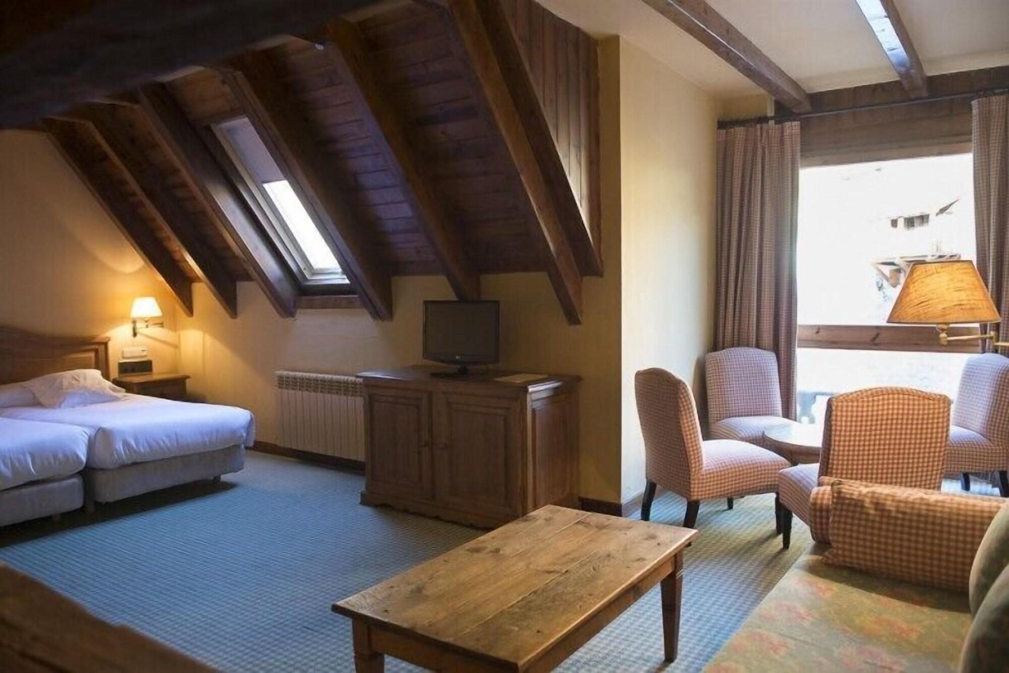 Hotel Chalet Bassibe Бакейра-Берет Екстер'єр фото
