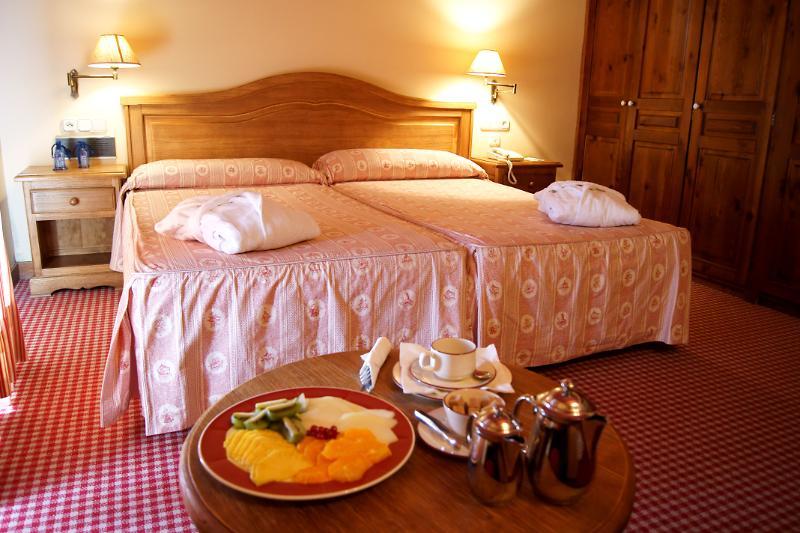 Hotel Chalet Bassibe Бакейра-Берет Екстер'єр фото