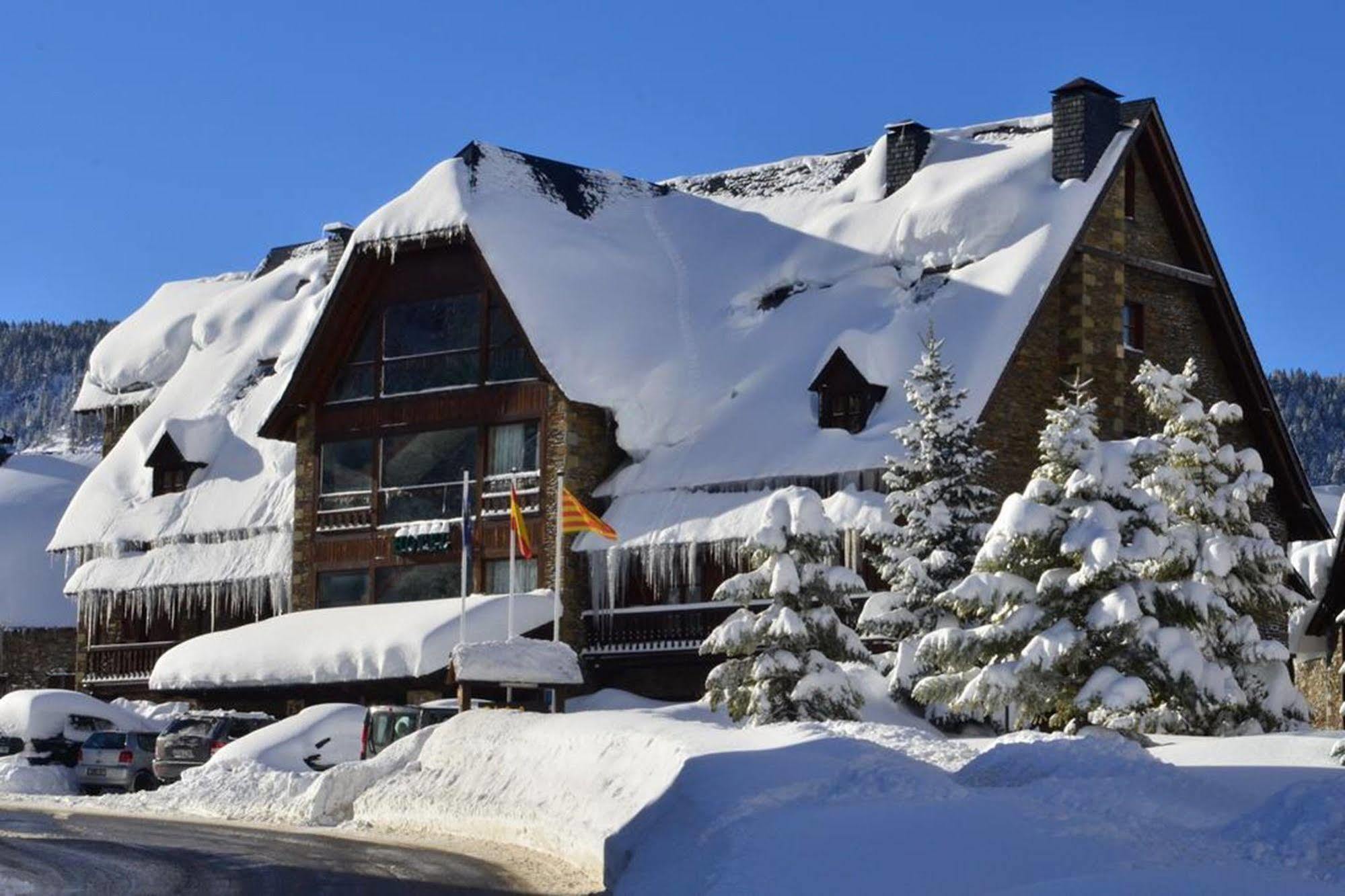 Hotel Chalet Bassibe Бакейра-Берет Екстер'єр фото